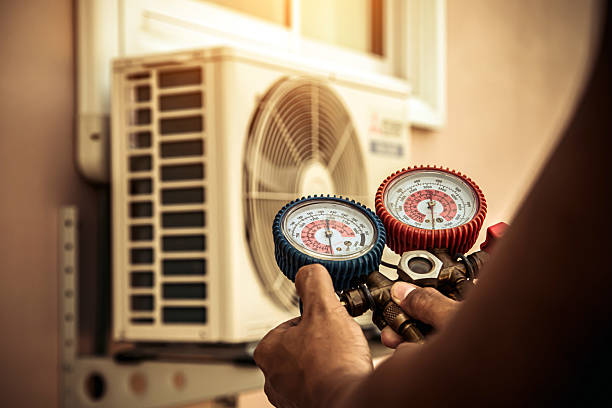Professional Hvac technician working in Montgomery, MN